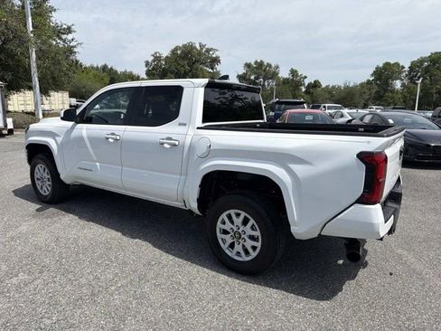 Certified 2024 Toyota Tacoma SR5 RWD image 4