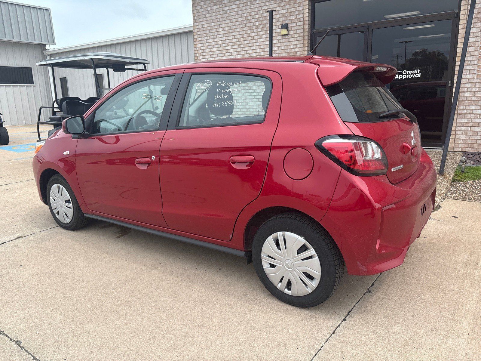 Used 2024 Mitsubishi Mirage ES FWD image 10