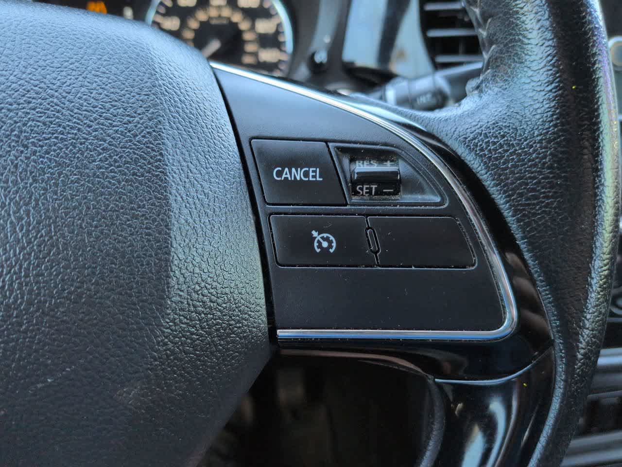 Used 2018 Mitsubishi Outlander LE FWD image 24