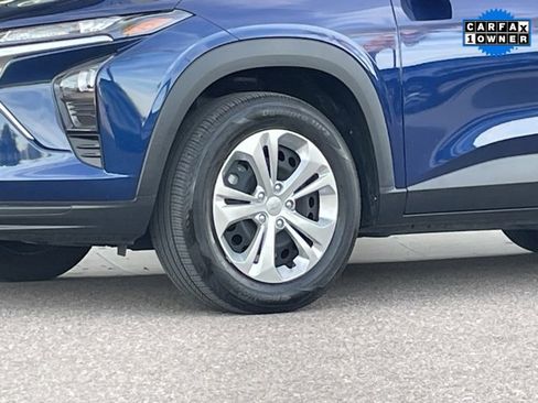Used 2024 Chevrolet Trax LS image 23