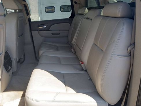 Used 2007 Chevrolet Avalanche LTZ w/ LTZ Preferred Equipment Group AWD/4WD image 11