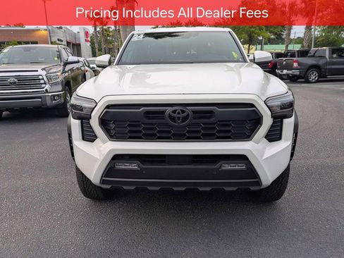 Certified 2024 Toyota Tacoma TRD Off-Road w/ TRD Off Road Upgrade Package AWD/4WD image 10