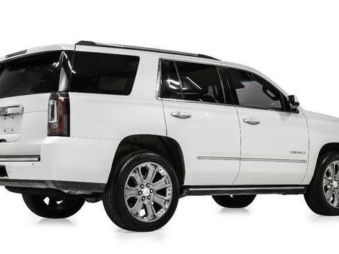 Used 2016 GMC Yukon Denali w/ Open Road Package AWD/4WD image 3