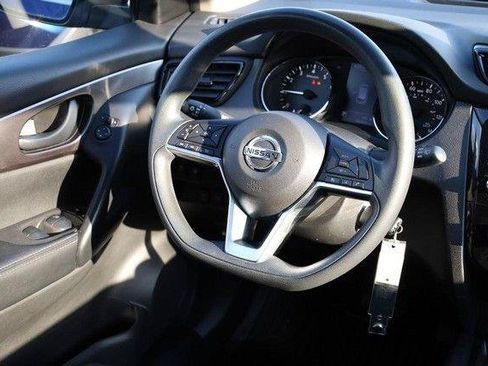 Used 2020 Nissan Rogue Sport S w/ Appearance Package AWD/4WD image 21