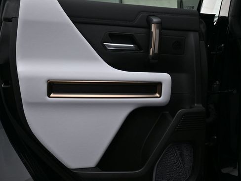 Used 2025 GMC Hummer EV 3X AWD/4WD image 20