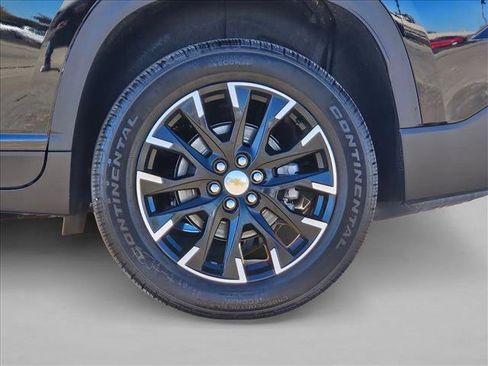 New 2026 Chevrolet Traverse LT w/ Sun and Wheel Package image 10