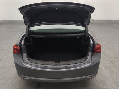 Used 2017 Acura TLX w/ Technology Package image 29