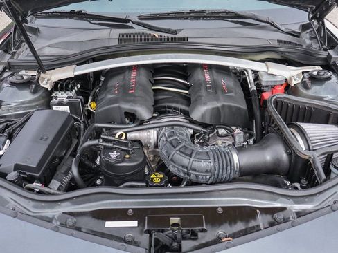 Used 2015 Chevrolet Camaro Z/28 RWD image 11