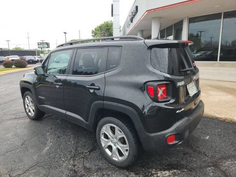 Used 2022 Jeep Renegade Limited AWD/4WD image 5
