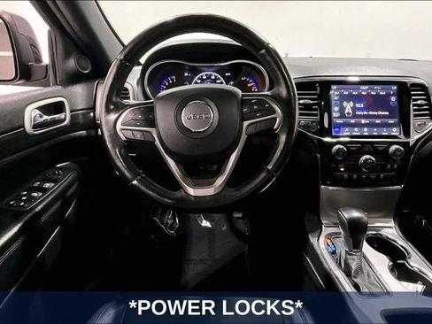 Used 2020 Jeep Grand Cherokee Altitude AWD/4WD image 11