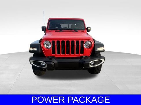 Used 2023 Jeep Gladiator Sport image 9