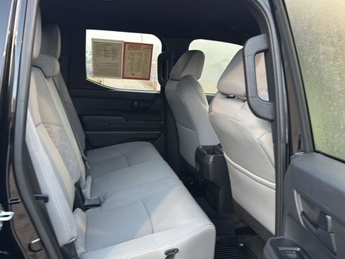 Certified 2024 Toyota Tacoma SR5 image 11