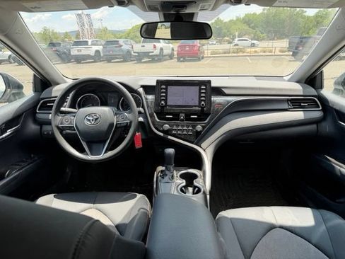 Certified 2021 Toyota Camry LE FWD image 9