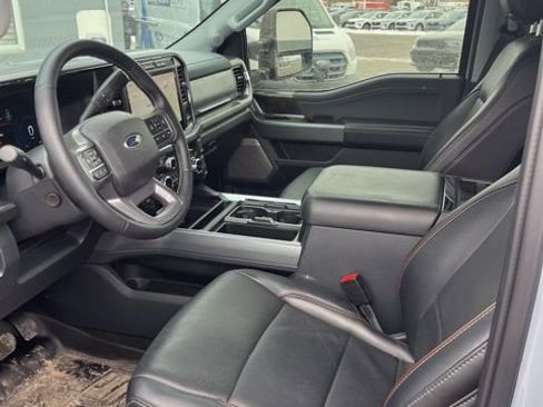 Used 2024 Ford F250 Lariat w/ Lariat Ultimate Package image 6