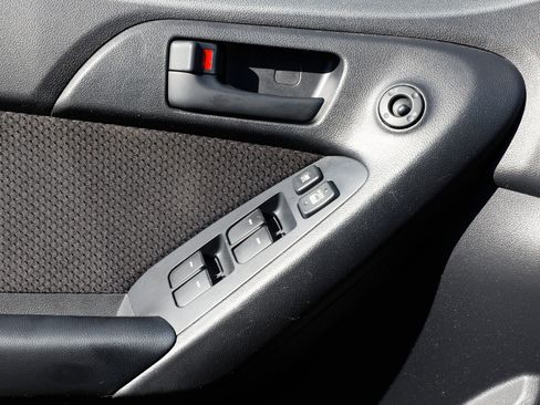 Used 2012 Kia Forte EX image 39