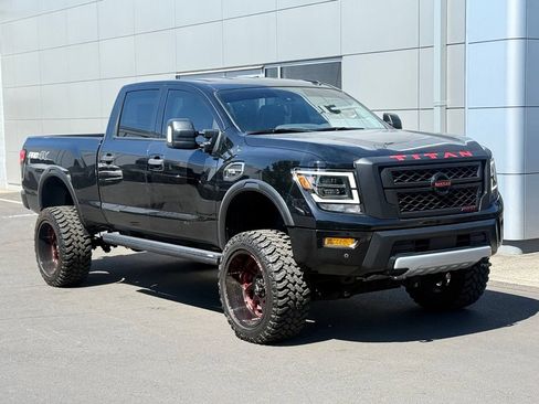 Used 2021 Nissan Titan PRO-4X AWD/4WD image 1