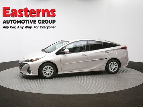 Used 2020 Toyota Prius Prime XLE image 57