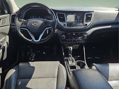 Used 2018 Hyundai Tucson Limited w/ Ultimate Package 02 image 16