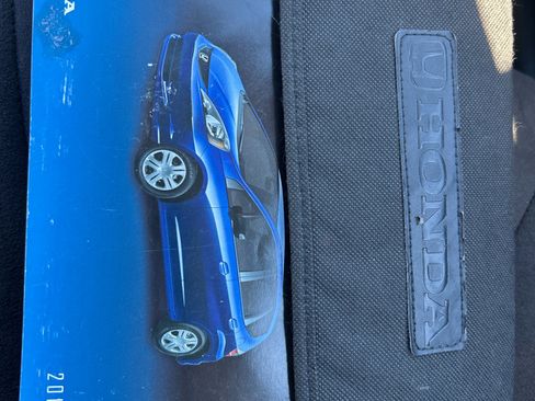 Used 2011 Honda Fit Sport image 36