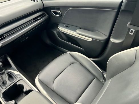 Certified 2025 Kia K4 GT-Line image 16