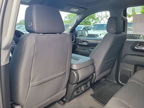 Used 2024 GMC Sierra 1500 Elevation AWD/4WD image 13