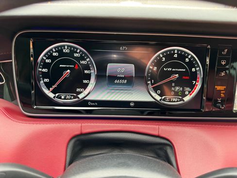 Used 2016 Mercedes-Benz S 63 AMG 4MATIC Coupe image 21