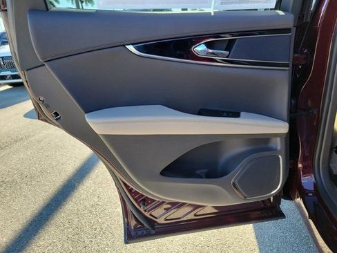 Certified 2023 Lincoln Nautilus AWD w/ Premium Package image 12