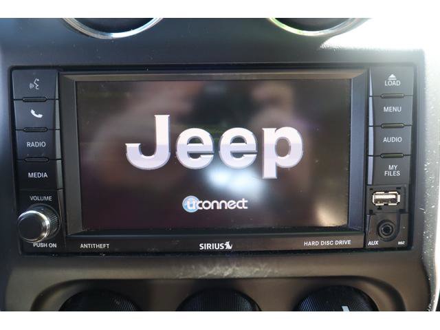 Used 2014 Jeep Cherokee Latitude AWD/4WD image 11