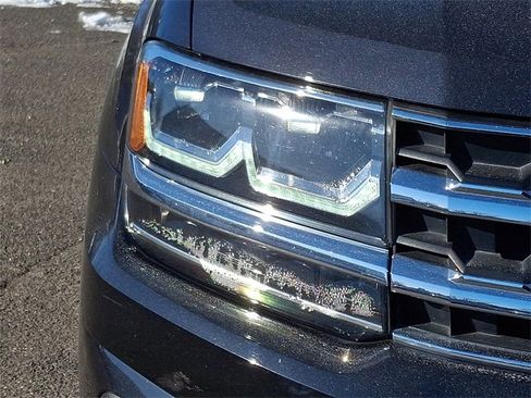 Used 2019 Volkswagen Atlas SEL Premium image 9