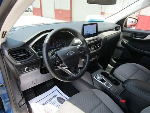 Used 2022 Ford Escape SE w/ Convenience Package AWD/4WD image 10