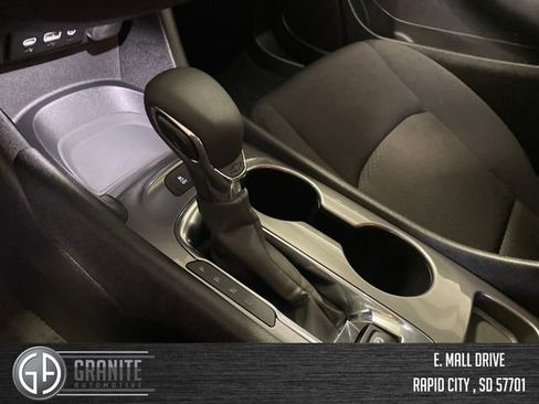 Used 2024 Chevrolet Malibu LS w/ Driver Confidence Package FWD image 19