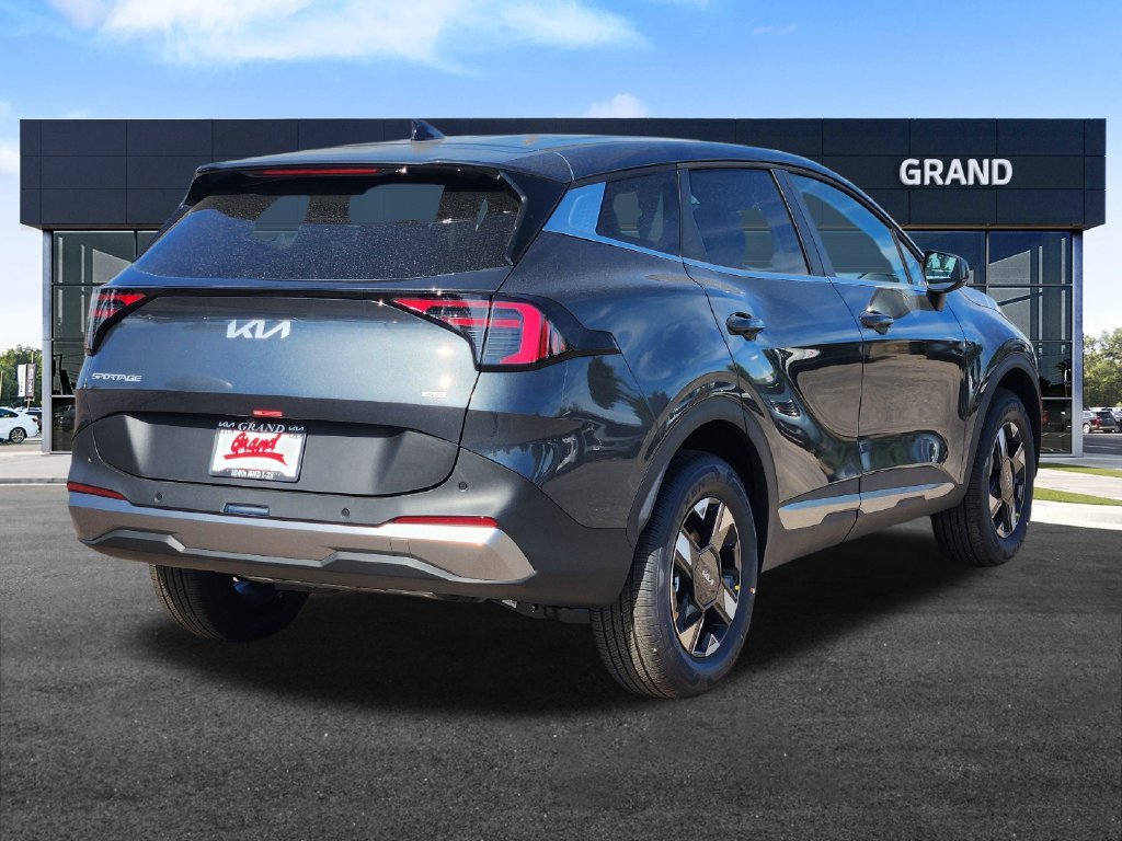 New 2026 Kia Sportage LX AWD/4WD image 5
