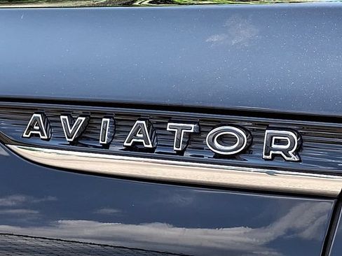 Certified 2024 Lincoln Aviator Black Label AWD/4WD image 32