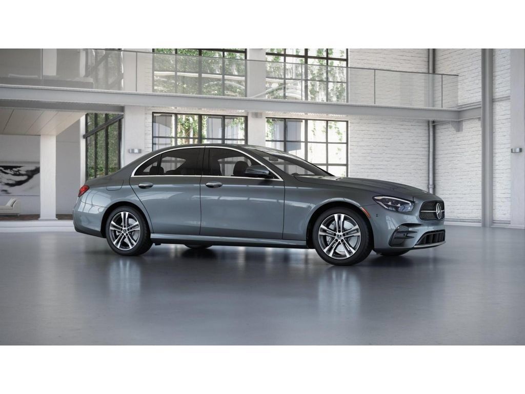Used 2023 Mercedes-Benz E 350 4MATIC Sedan image 14