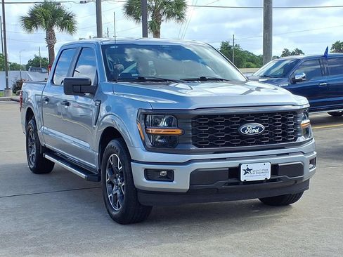 Used 2025 Ford F150 STX w/ Equipment Group 200A RWD image 7