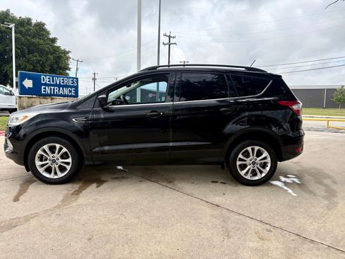 Used 2018 Ford Escape SEL FWD image 6