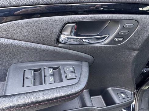 Used 2017 Honda Ridgeline Black Edition image 23