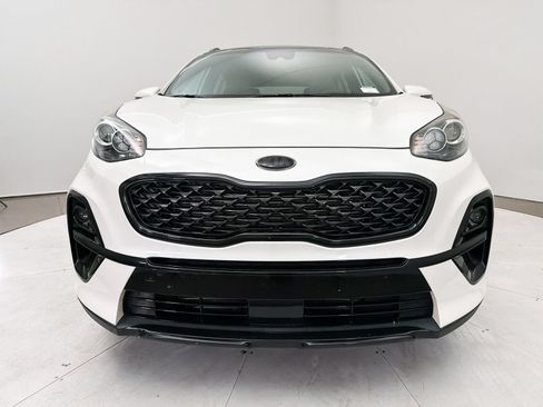 Certified 2022 Kia Sportage Nightfall Edition w/ Nightfall Fwd Premium Package image 12