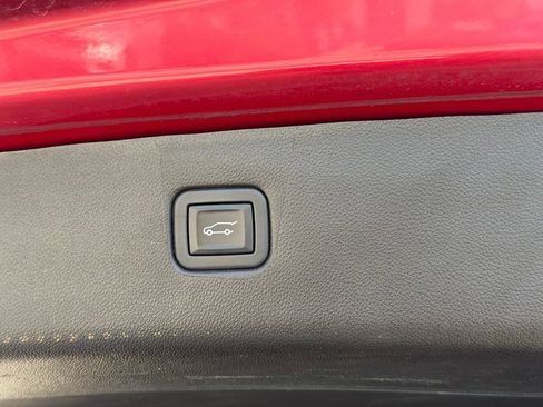 Used 2021 Chevrolet Blazer LT AWD/4WD image 33
