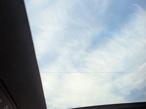 Used 2017 Mercedes-Benz GLC 300 4MATIC image 27