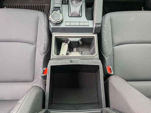 Used 2025 Toyota Tacoma SR5 image 32