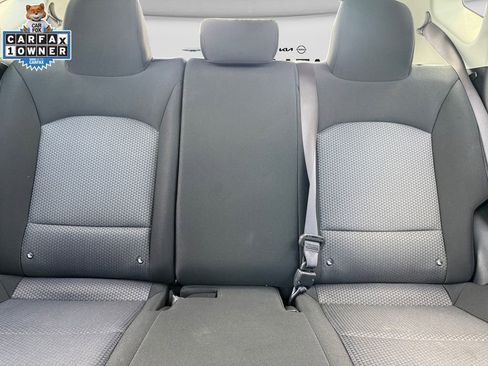 Certified 2025 Kia Soul LX w/ LX Technology Package FWD image 16