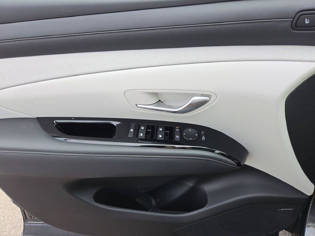 New 2026 Hyundai Tucson Limited AWD/4WD image 11