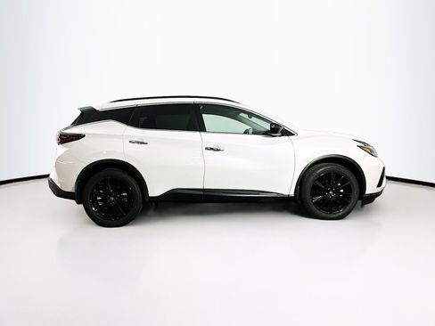 Used 2024 Nissan Murano SV w/ SV Midnight Edition Package image 10