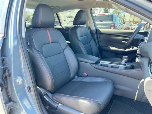 New 2025 Nissan Sentra SR w/ SR Premium Package image 25