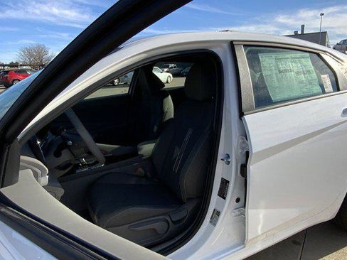 New 2026 Hyundai Elantra Sport image 9