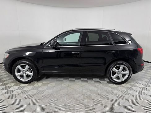 Used 2017 Audi Q5 2.0T Premium Plus w/ Technology Package image 8