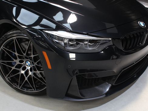 Used 2018 BMW M4 Coupe w/ Competition Package RWD image 9