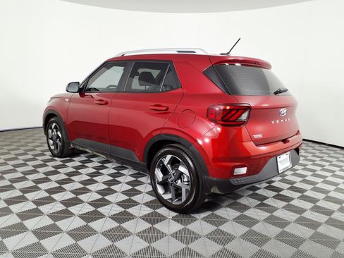 Certified 2026 Hyundai Venue SEL FWD image 6