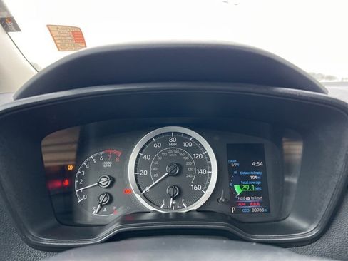Used 2022 Toyota Corolla LE image 34